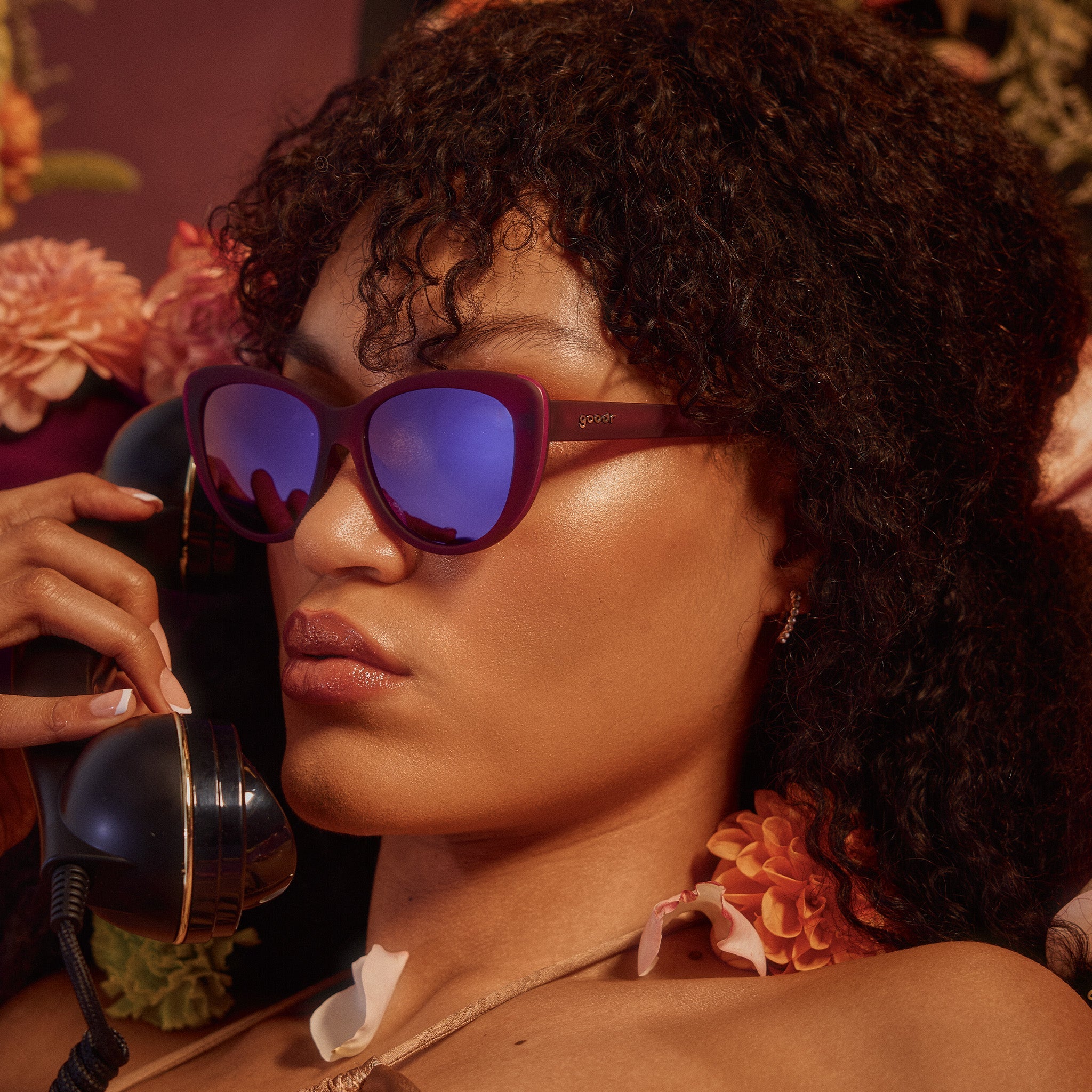 Midnight Merlot Glow - Clean Golf Sunglasses