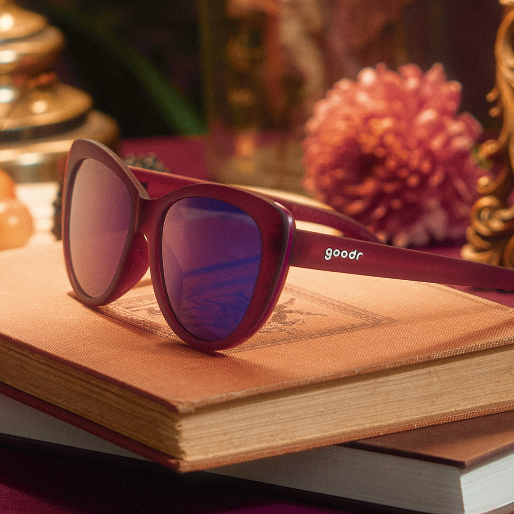 Midnight Merlot Glow - Clean Golf Sunglasses