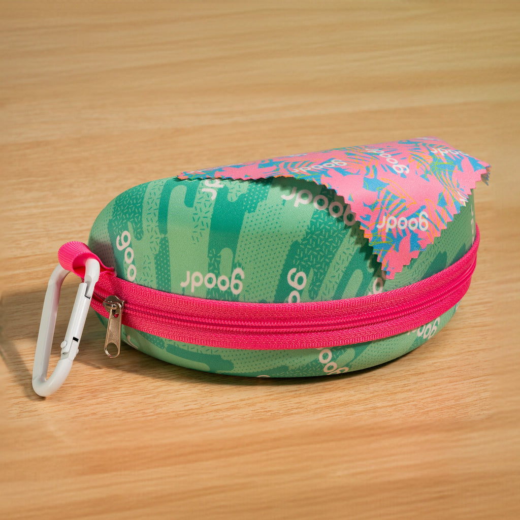 GNARLIEST CASE SCENARIO - Simple Vacation Sunglasses
