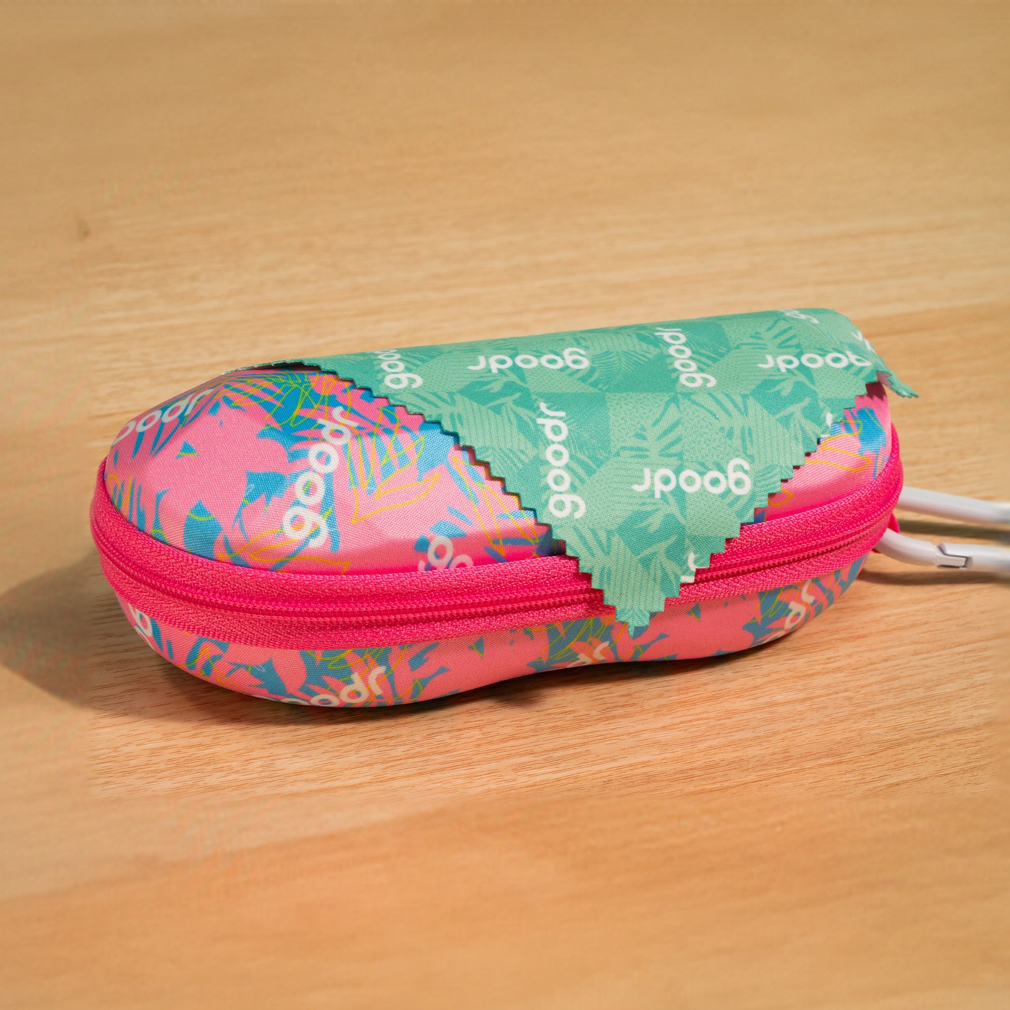 We Make a Good Case - Smooth Outdoor Eyewear