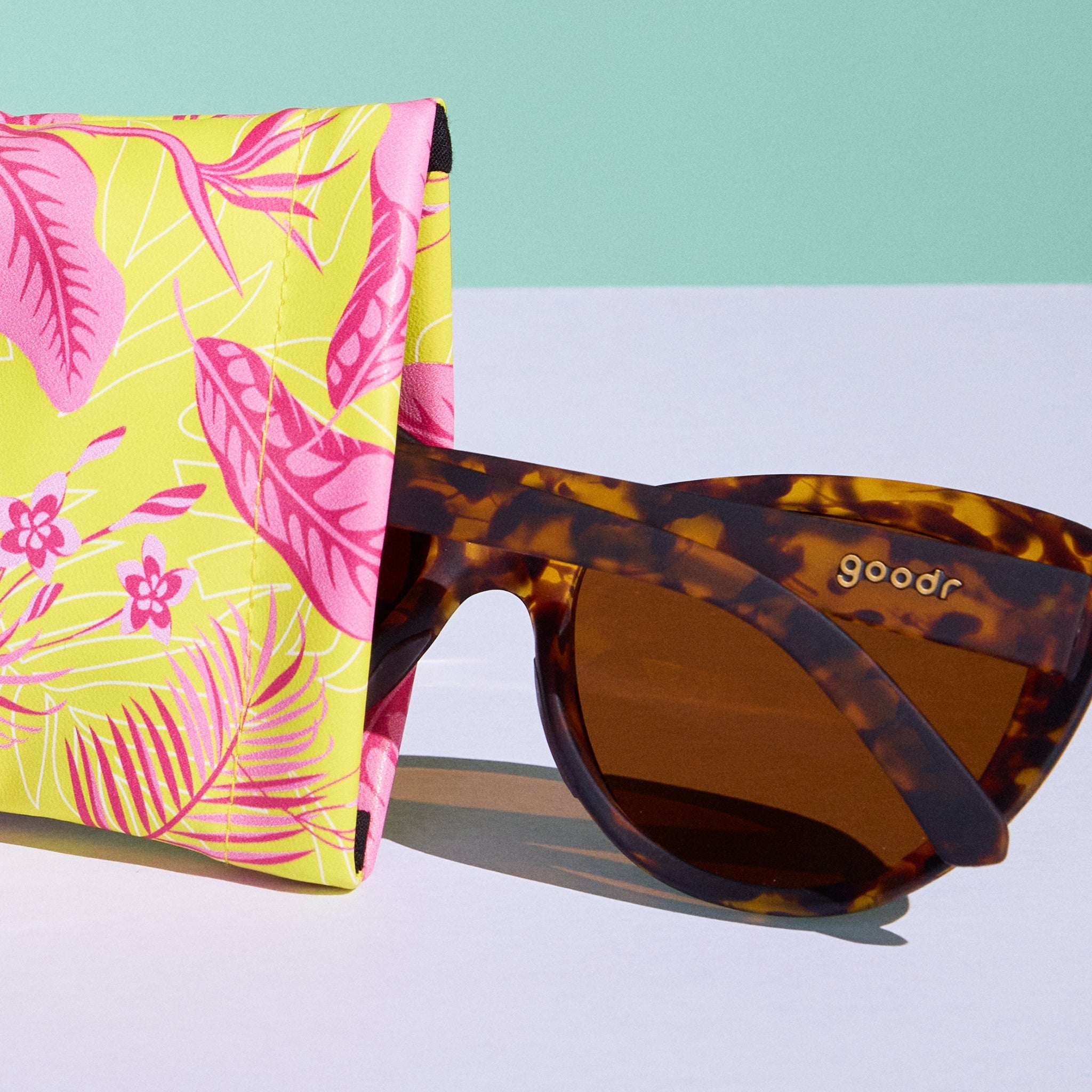 Soft Landing - Daily Lightweight Sunglasses