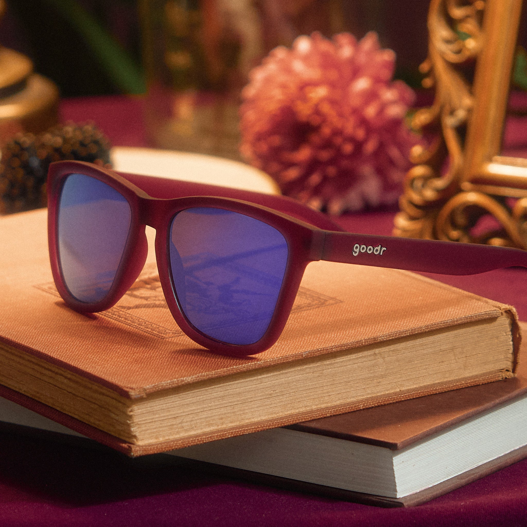 Sippin' on Vintage Chaos - Simple Shade Sunglasses