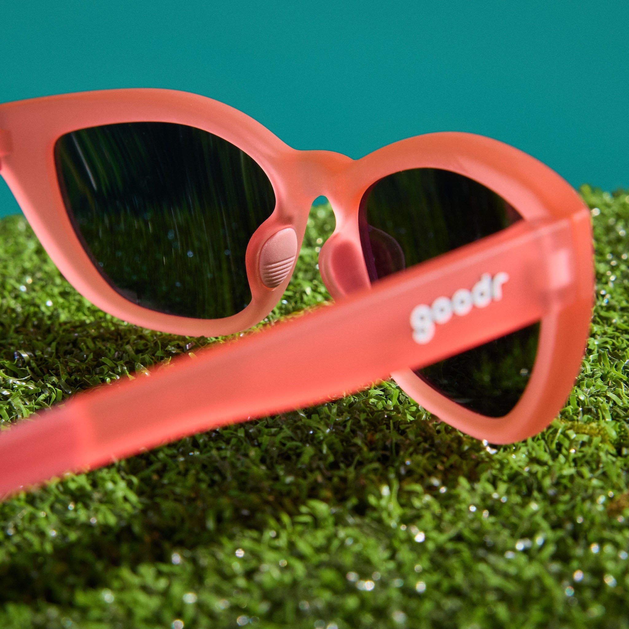 Zoomies in Blush - Outdoor Lightweight Sunglasses