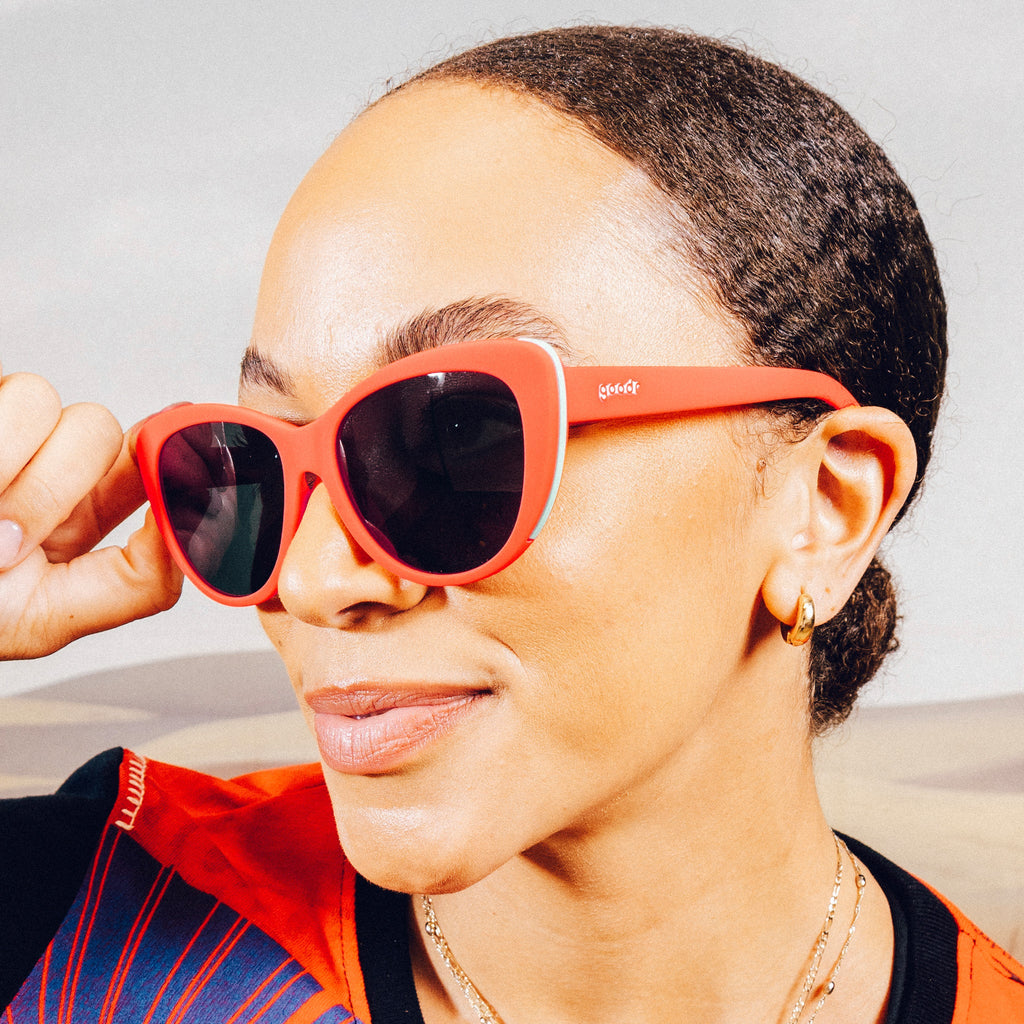 Ties Cherry Stem With Tongue - Simple Driving Sunglasses